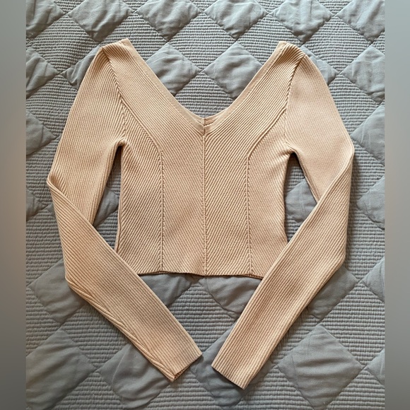 V-Neck Ribbed Cropped Tan Sweater - Picture 2 of 8